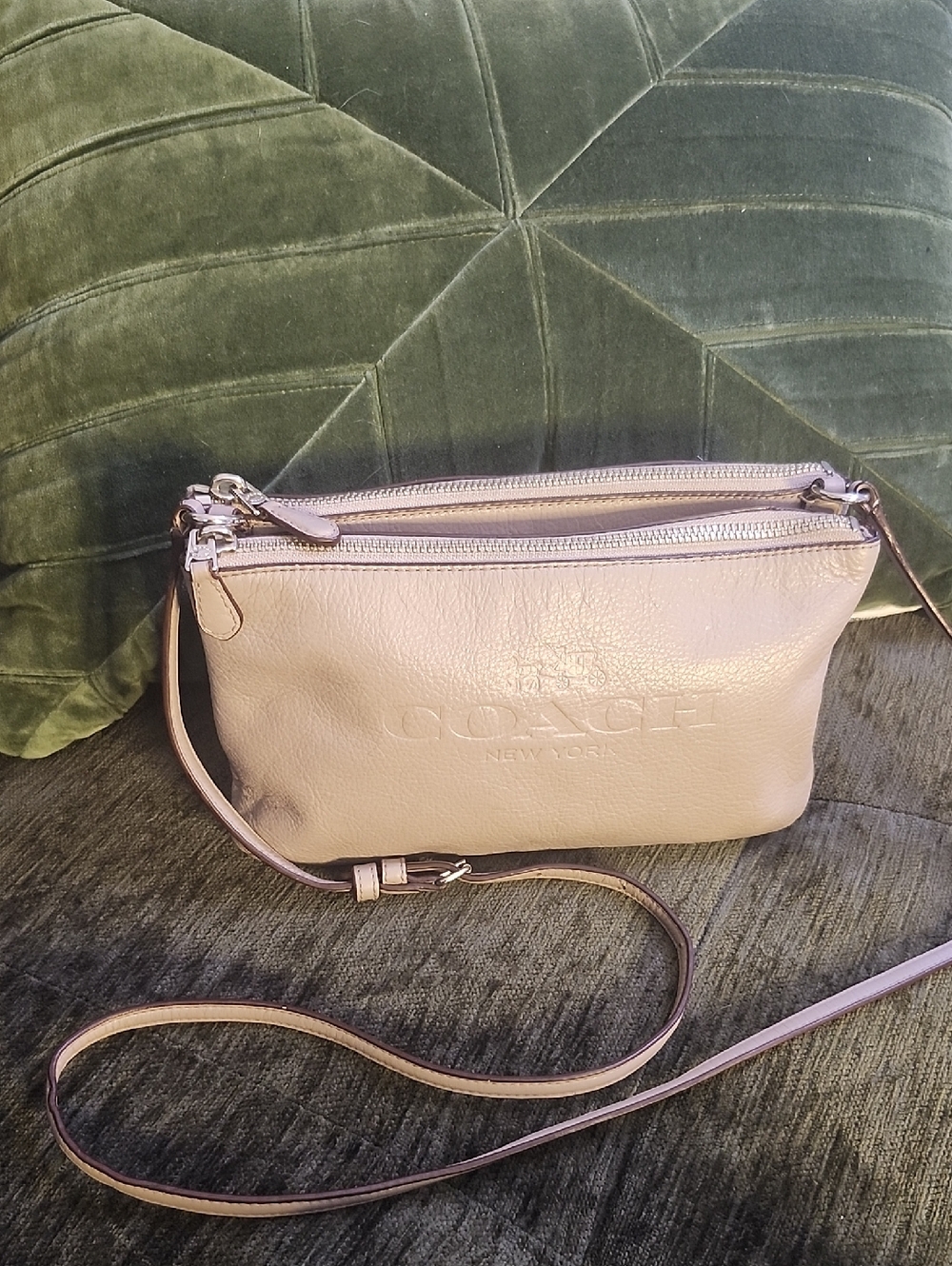 Coach Lyla Double Gusset Crossbody Bag in EUC.